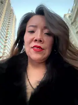 anna yngs online show from January 15, 10:20 am