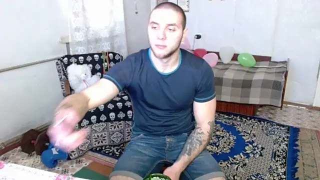 Jordan1Dior online show from March 12, 8:42 am