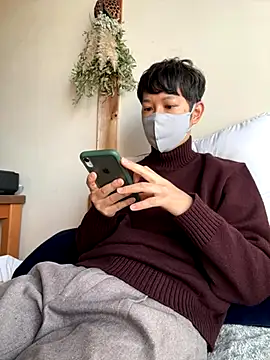 tom19899q online show from November 18, 11:48 pm