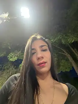 Snapshot of -juicy_ chatting on July 27, 11:45 pm -juicy online show from July 27, 11:45 pm