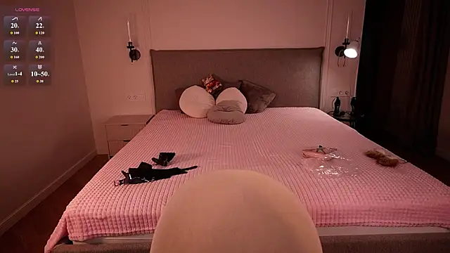 Angell Wild online show from June 25, 12:42 pm