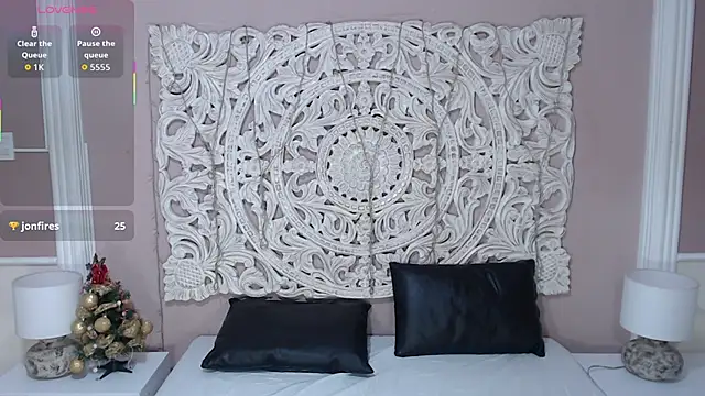 VioletLux online show from December 20, 7:54 pm