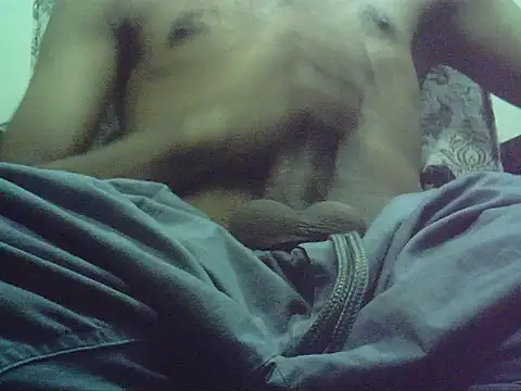 Snapshot of DhakaBabe chatting on December 4, 5:10 pm DhakaBabe online show from December 4, 5:10 pm