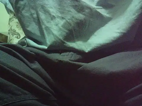 Snapshot of DhakaBabe chatting on December 5, 5:42 pm DhakaBabe online show from December 5, 5:42 pm