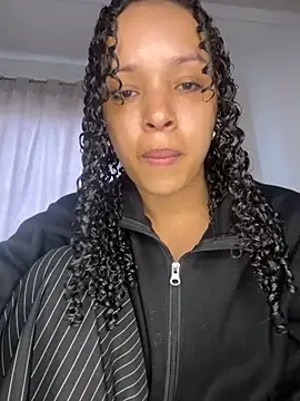 Yasmin777  online show from November 15, 5:20 pm