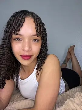 Yasmin777  online show from January 14, 2:39 am