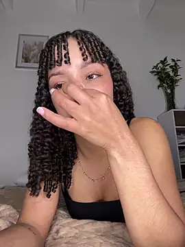 Snapshot of Yasmin777_ chatting on June 11, 1:16 am Yasmin777 online show from June 11, 1:16 am