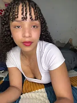 Yasmin777  online show from July 3, 12:17 am