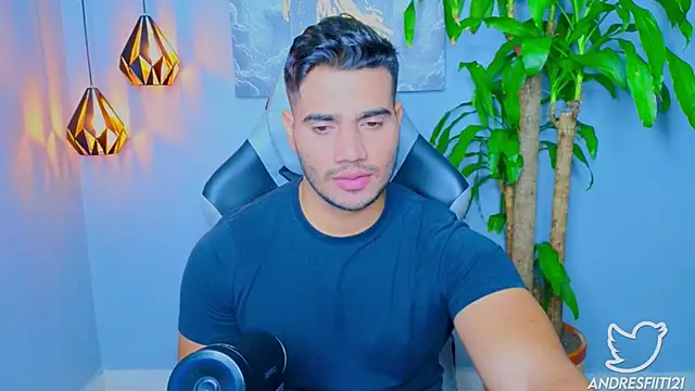 Snapshot of AndresR3 chatting on September 26, 1:09 am AndresR3 online show from September 26, 1:09 am