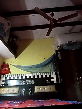 Snapshot of urdreamman chatting on November 26, 2:23 am urdreamman online show from November 26, 2:23 am