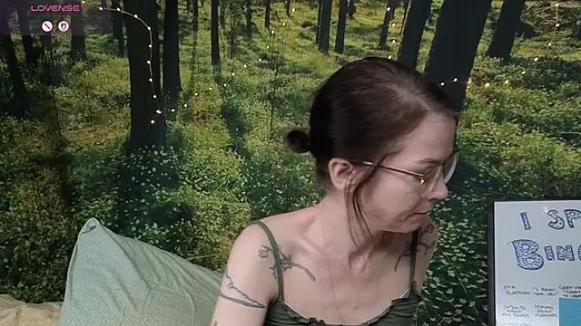 kohlbird online show from October 3, 4:31 am