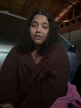 1n0nlythroat online show from December 20, 8:49 pm