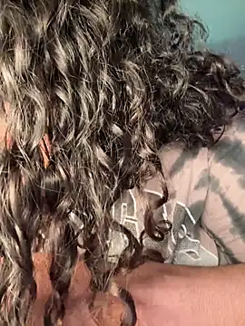 1n0nlythroat online show from February 23, 8:50 pm