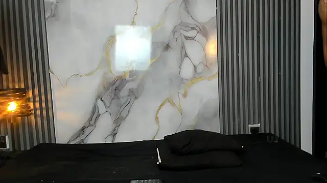 RihanandDrake online show from October 5, 4:00 am