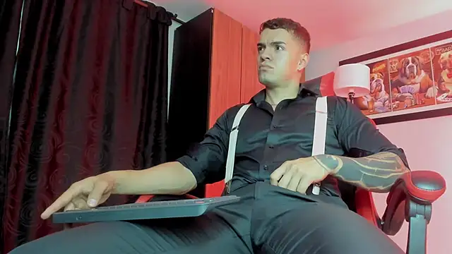 ALPHA DOMINUS  online show from February 10, 5:22 am