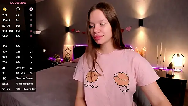 marydreams  online show from July 18, 8:07 am