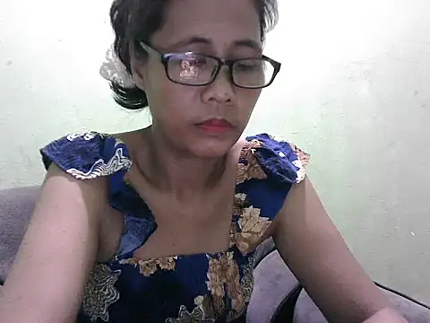 HotLadyPinay32 online show from March 28, 10:04 am