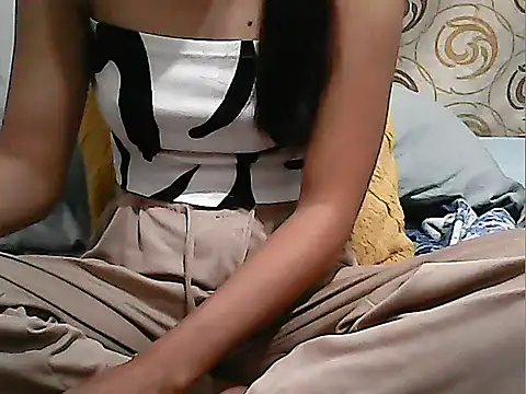 sexyasian lady online show from March 13, 4:13 pm