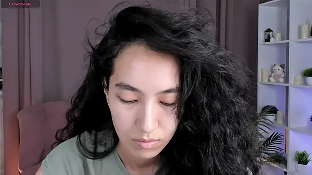 Snapshot of FlirtyAura chatting on July 22, 3:20 am FlirtyAura online show from July 22, 3:20 am