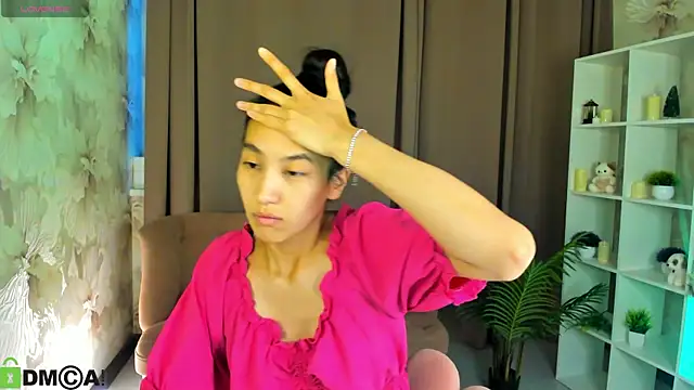 Snapshot of FlirtyAura chatting on July 27, 3:13 am FlirtyAura online show from July 27, 3:13 am