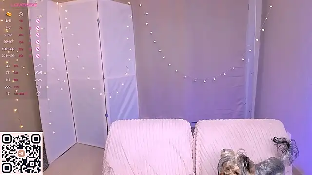 Snapshot of ahuennaya chatting on December 17, 11:05 am ahuennaya online show from December 17, 11:05 am