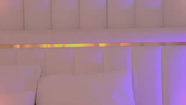 Snapshot of AriellaMelo chatting on June 23, 6:11 am AriellaMelo online show from June 23, 6:11 am