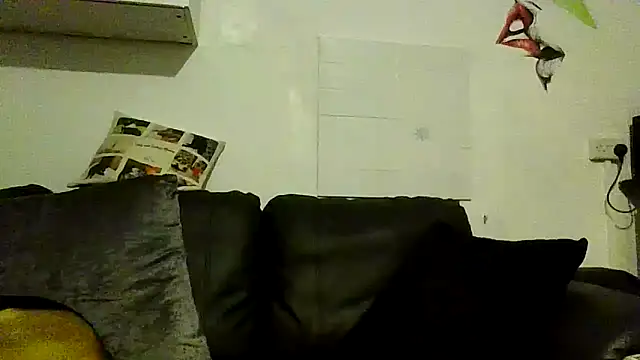 RubyyRosee online show from December 3, 6:43 am