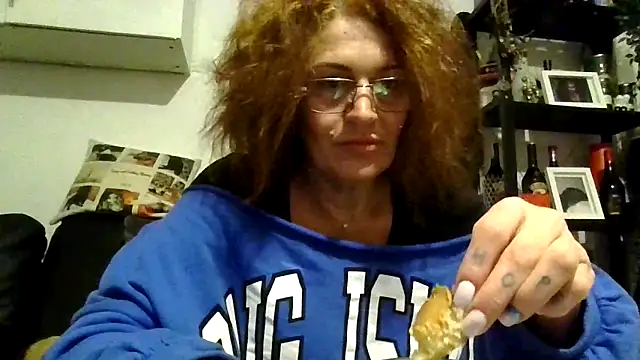 RubyyRosee online show from December 19, 6:53 am