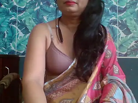 Snapshot of Marathi_q4een01 chatting on May 7, 3:45 am Marathi q4een01 online show from May 7, 3:45 am