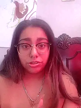 Lovelyrainn online show from November 9, 4:38 pm