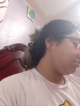 Lovelyrainn online show from December 18, 7:53 pm