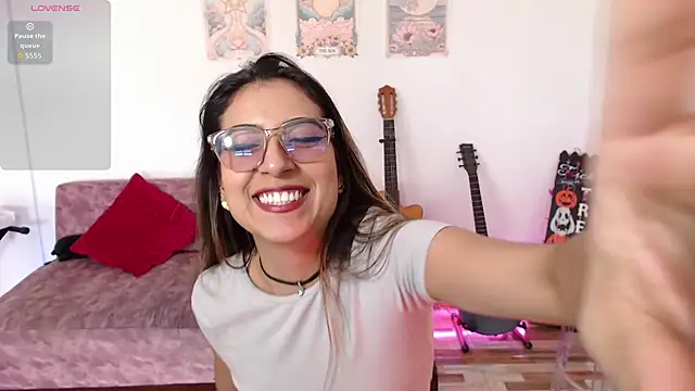 Susanahendrix online show from October 23, 6:17 pm