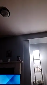 Sophrob96x online show from April 5, 7:33 pm