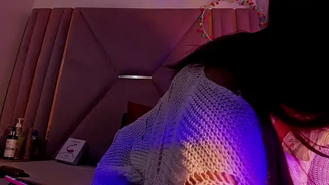 Snapshot of jazmin_waked chatting on May 10, 5:01 am jazmin waked online show from May 10, 5:01 am