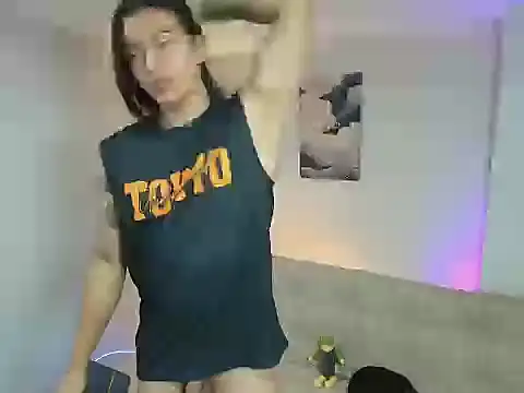 Snapshot of pyke_sm chatting on July 10, 12:26 am pyke sm online show from July 10, 12:26 am