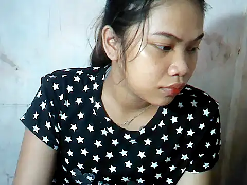 MorenaLovelyPinay24 online show from November 18, 4:39 am