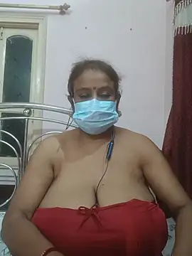 Snapshot of Barna_Love chatting on July 17, 1:07 pm Barna Love online show from July 17, 1:07 pm