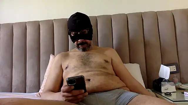 Snapshot of CaiBull chatting on May 25, 5:24 am CaiBull online show from May 25, 5:24 am