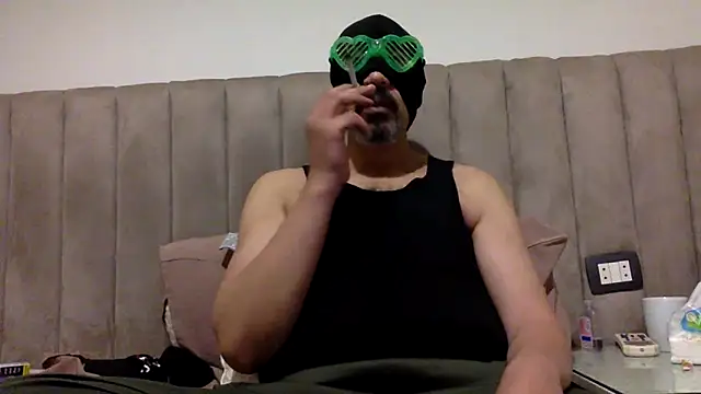 Snapshot of CaiBull chatting on June 7, 8:23 pm CaiBull online show from June 7, 8:23 pm