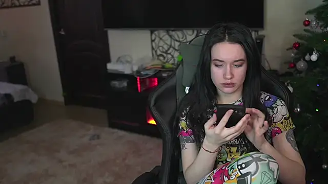 lis silver online show from January 8, 9:44 am