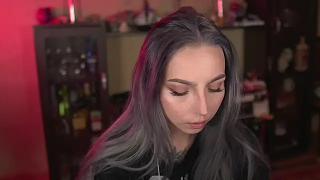 Snapshot of lis_silver chatting on June 26, 6:45 pm lis silver online show from June 26, 6:45 pm