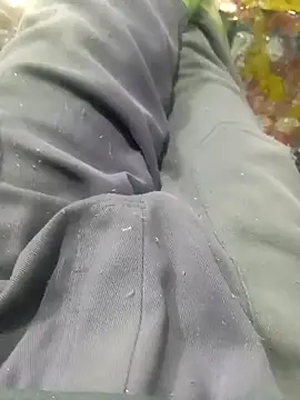 safadinhoo007 online show from December 16, 4:06 am