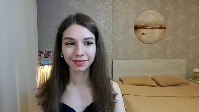 Snapshot of KellyShines chatting on April 22, 4:19 pm KellyShines online show from April 22, 4:19 pm