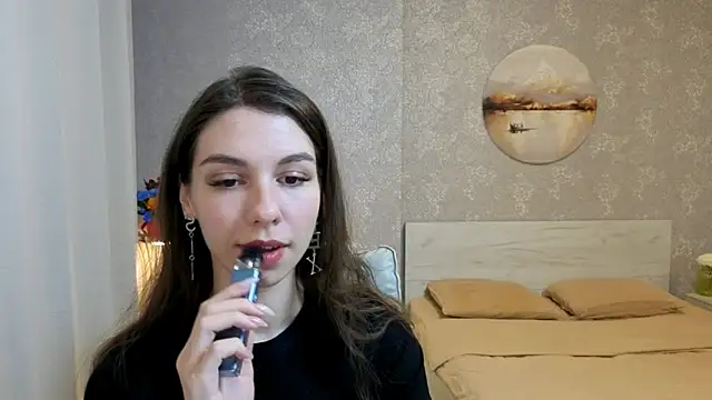Snapshot of KellyShines chatting on May 21, 4:14 pm KellyShines online show from May 21, 4:14 pm