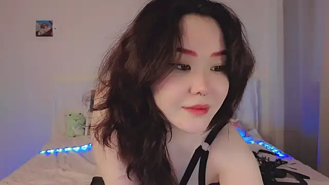 Snapshot of tsunade_chan chatting on June 26, 4:06 am tsunade chan online show from June 26, 4:06 am