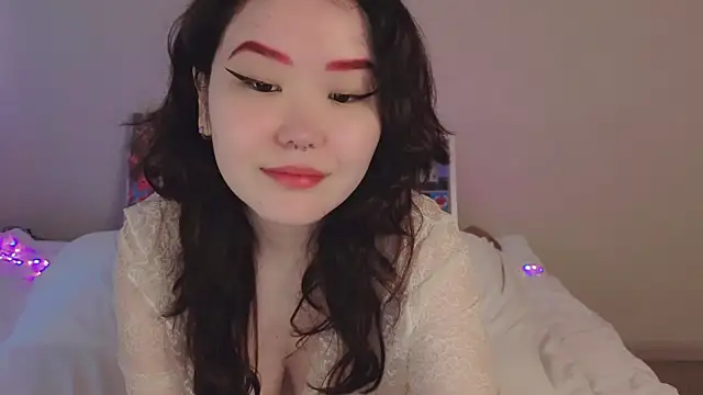 Snapshot of tsunade_chan chatting on July 3, 4:19 am tsunade chan online show from July 3, 4:19 am