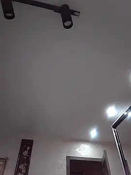 KissMiSveet online show from October 17, 5:43 am