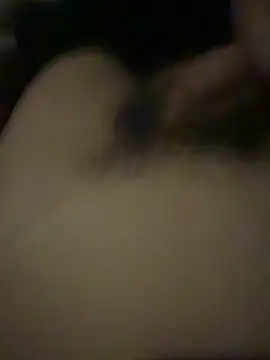 Snapshot of adam420_ chatting on April 12, 11:43 pm adam420 online show from April 12, 11:43 pm