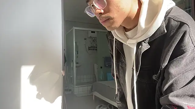 cily online show from December 5, 4:54 am