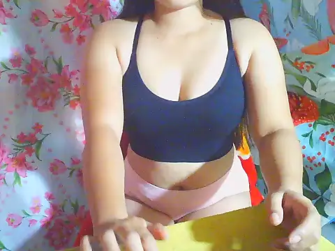 Katie Winslet online show from March 2, 11:33 pm